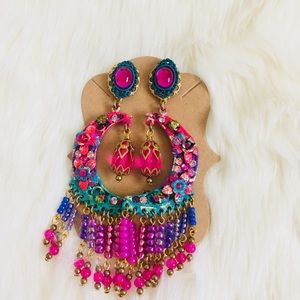 Women’s earrings